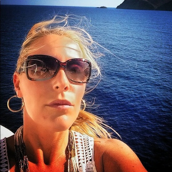 Meet your Posher, Aims14 - Picture 2 of 2